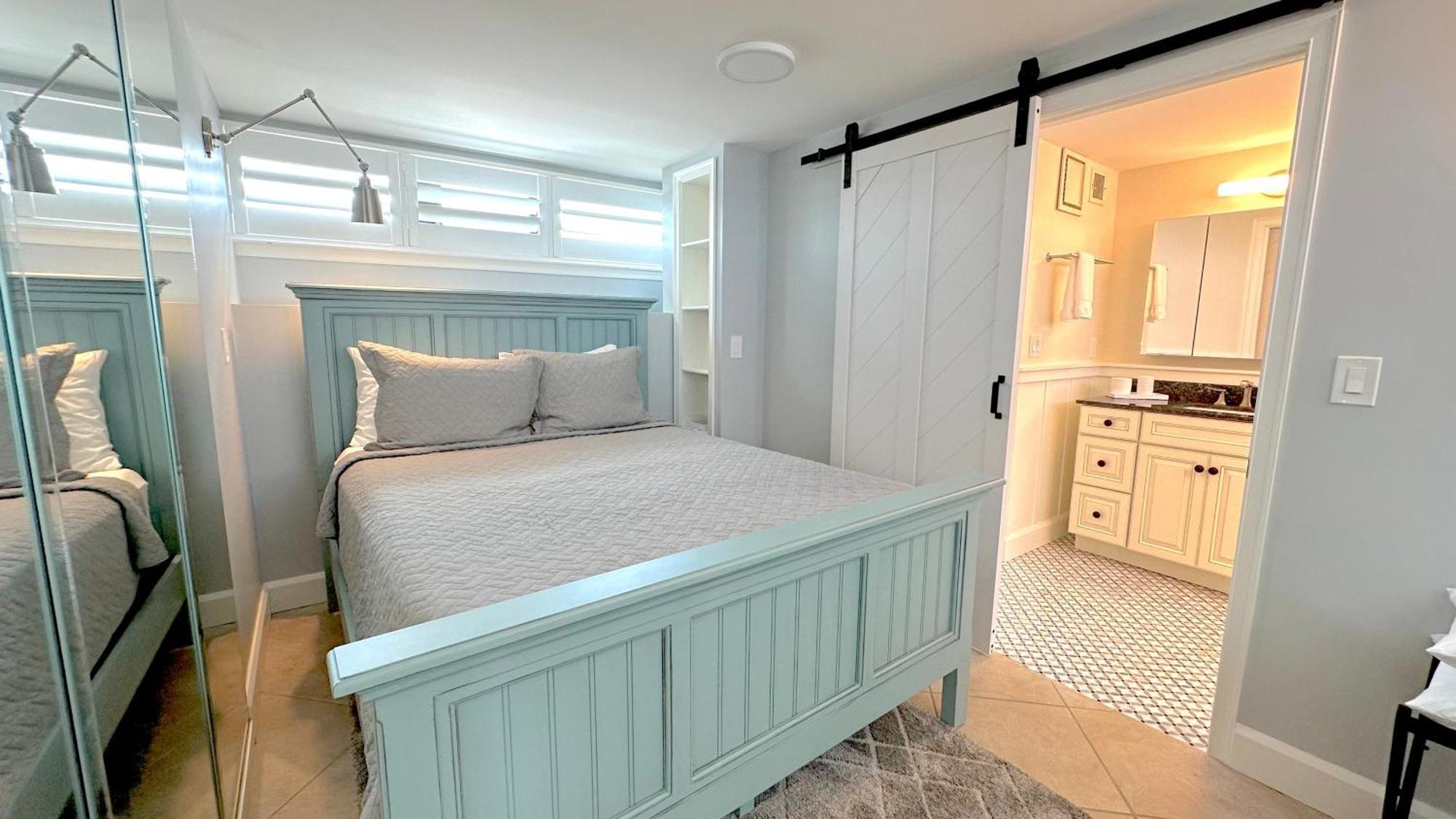 Club Paradise Penthouse 401 Apartment Key West