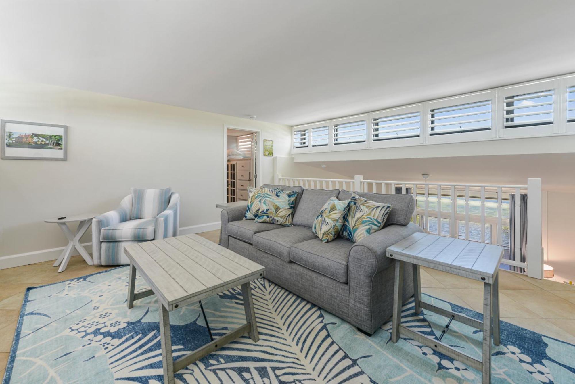 Club Paradise Penthouse 401 Apartment Key West
