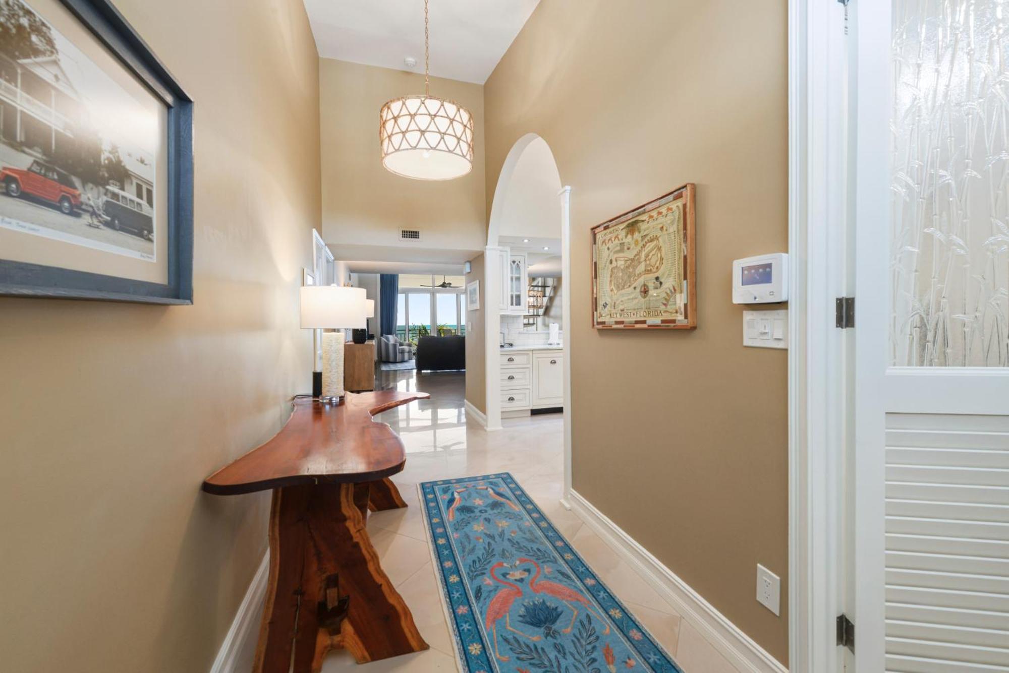 Club Paradise Penthouse 401 Apartment Key West